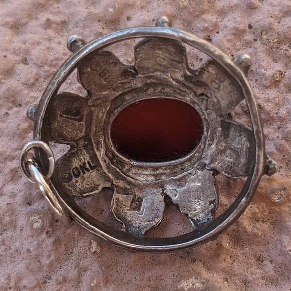 925 Silver Round Pendant Signed DKL Amber Color Oval Stone Open Geometric Design - Picture 7 of 12